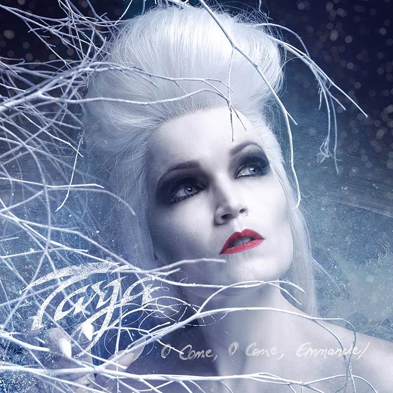 Tarja Turunen propone una navidad más oscura